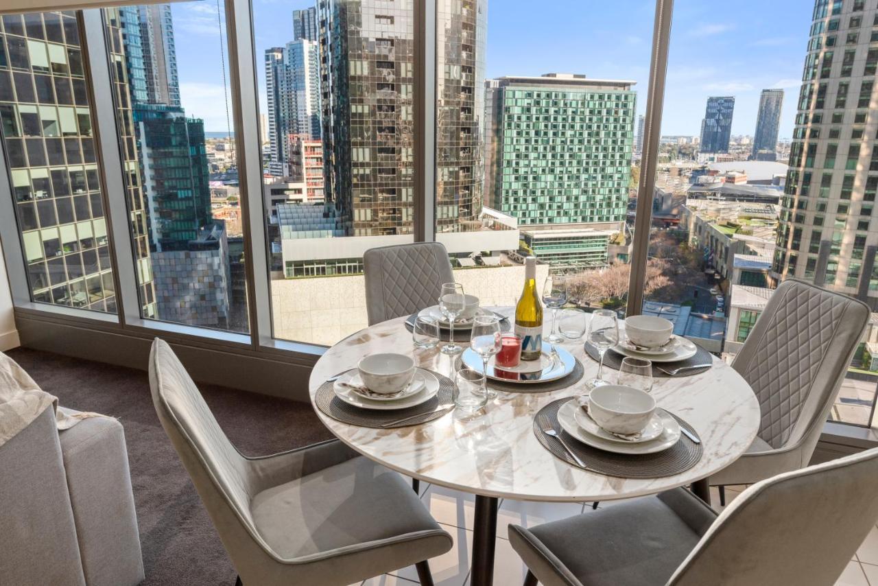 Sophisticated Designer Condo W River & City Views Melbourne Exterior foto