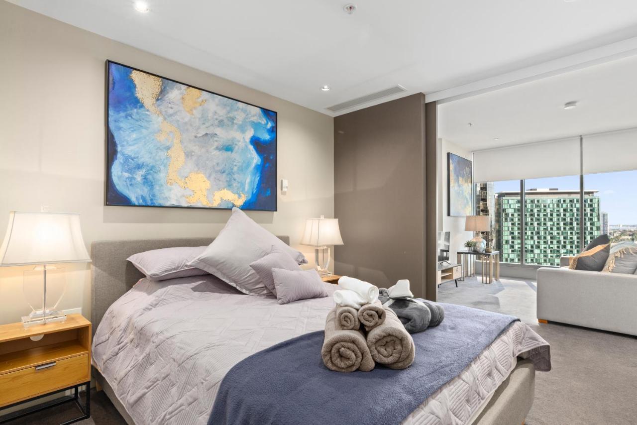 Sophisticated Designer Condo W River & City Views Melbourne Exterior foto
